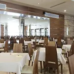 グラン コロナ ソル 4* サラマンカ