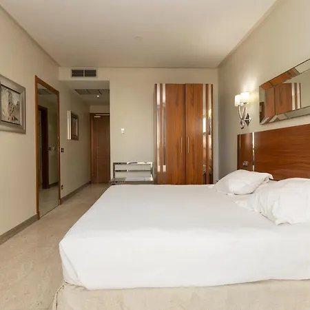 Hotel Gran Sol 4*