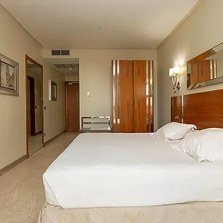 Otel Gran Sol 4*