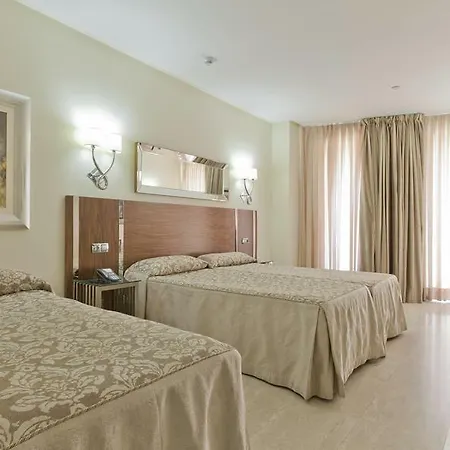 Hotel Gran Sol 4*