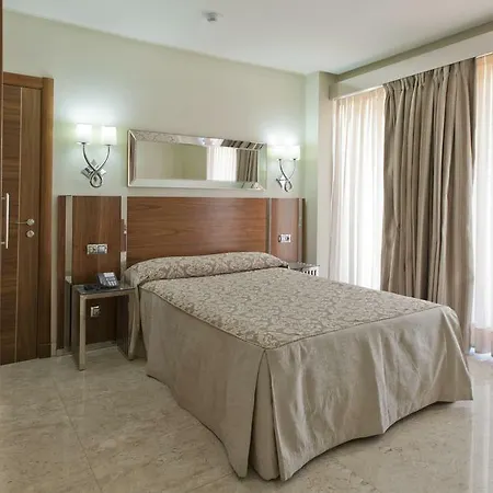 Gran Sol Hotel