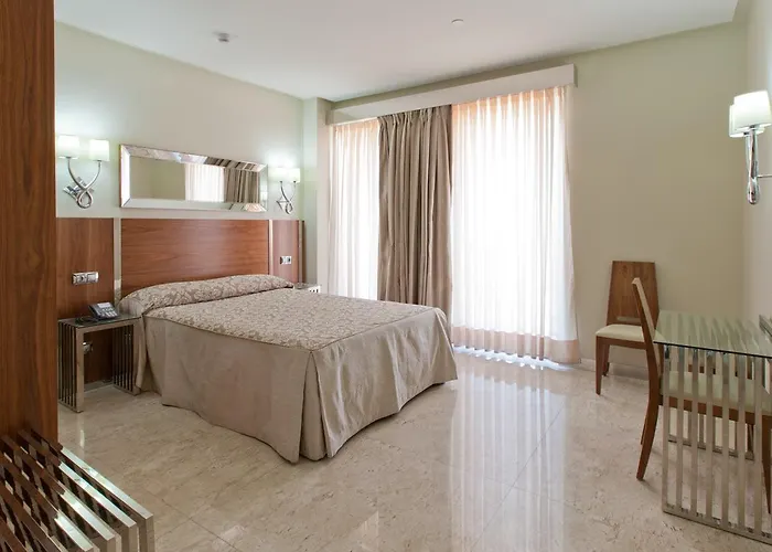 그랜 코로나 솔