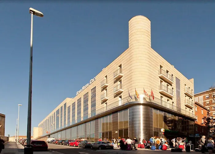 그랜 코로나 솔 호텔 4*