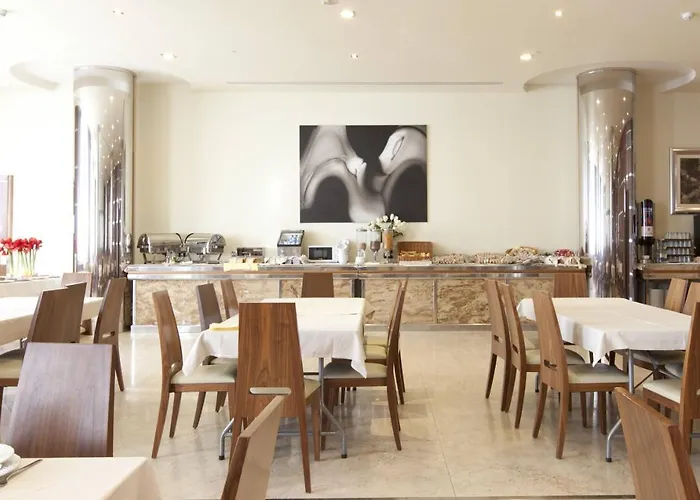 호텔 그랜 코로나 솔