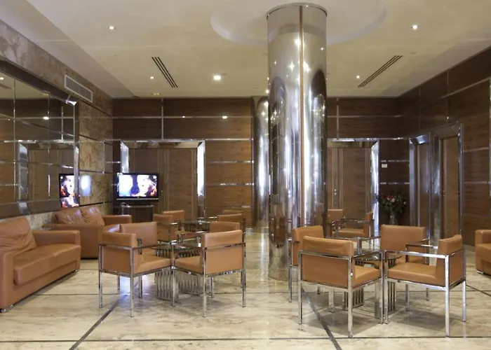 호텔 그랜 코로나 솔